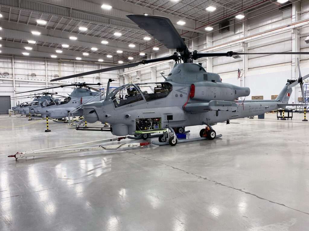AH-1Z Viper Helicopter